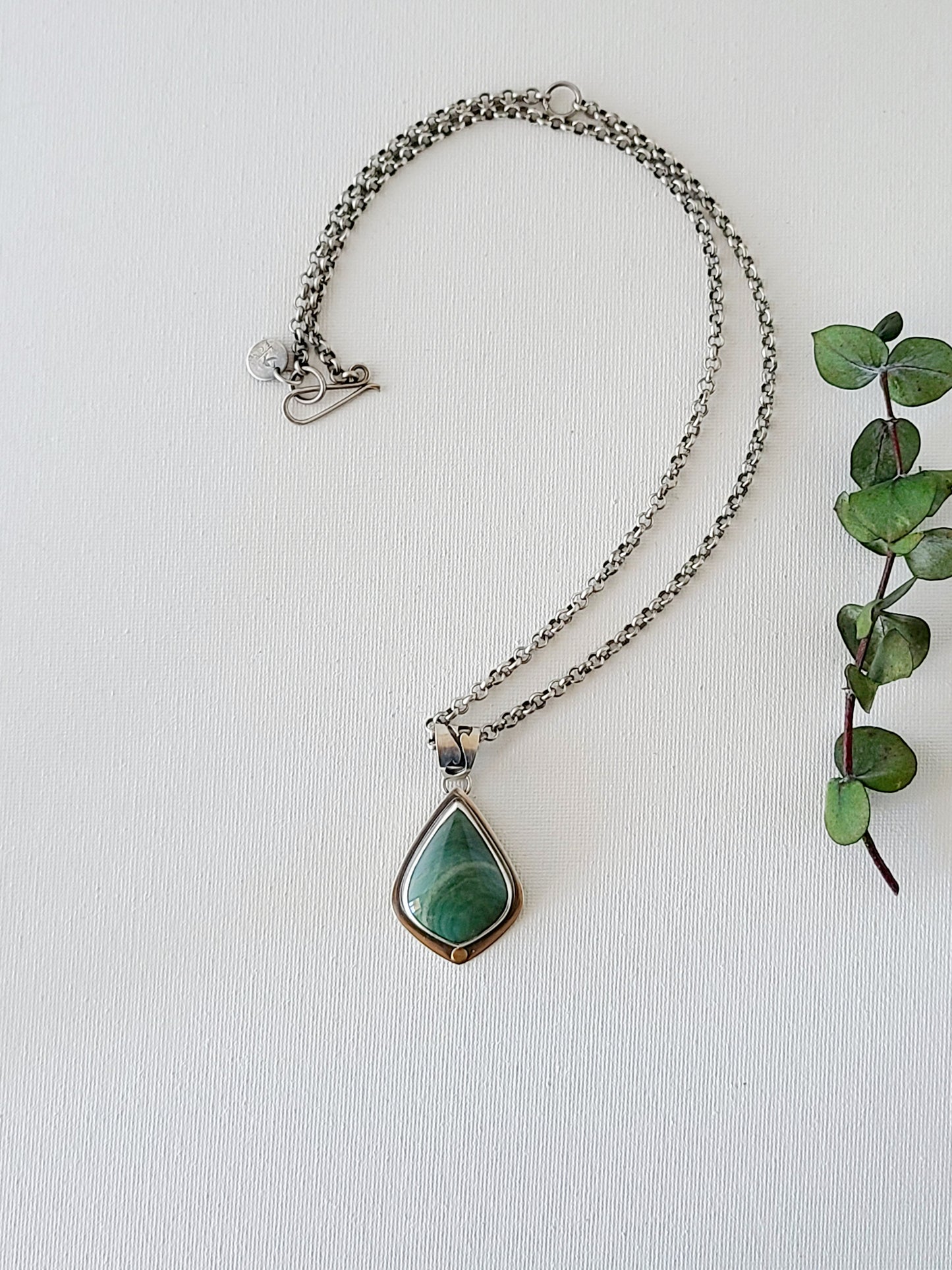 Raindrop Pendant with Larsonite-SS/14k