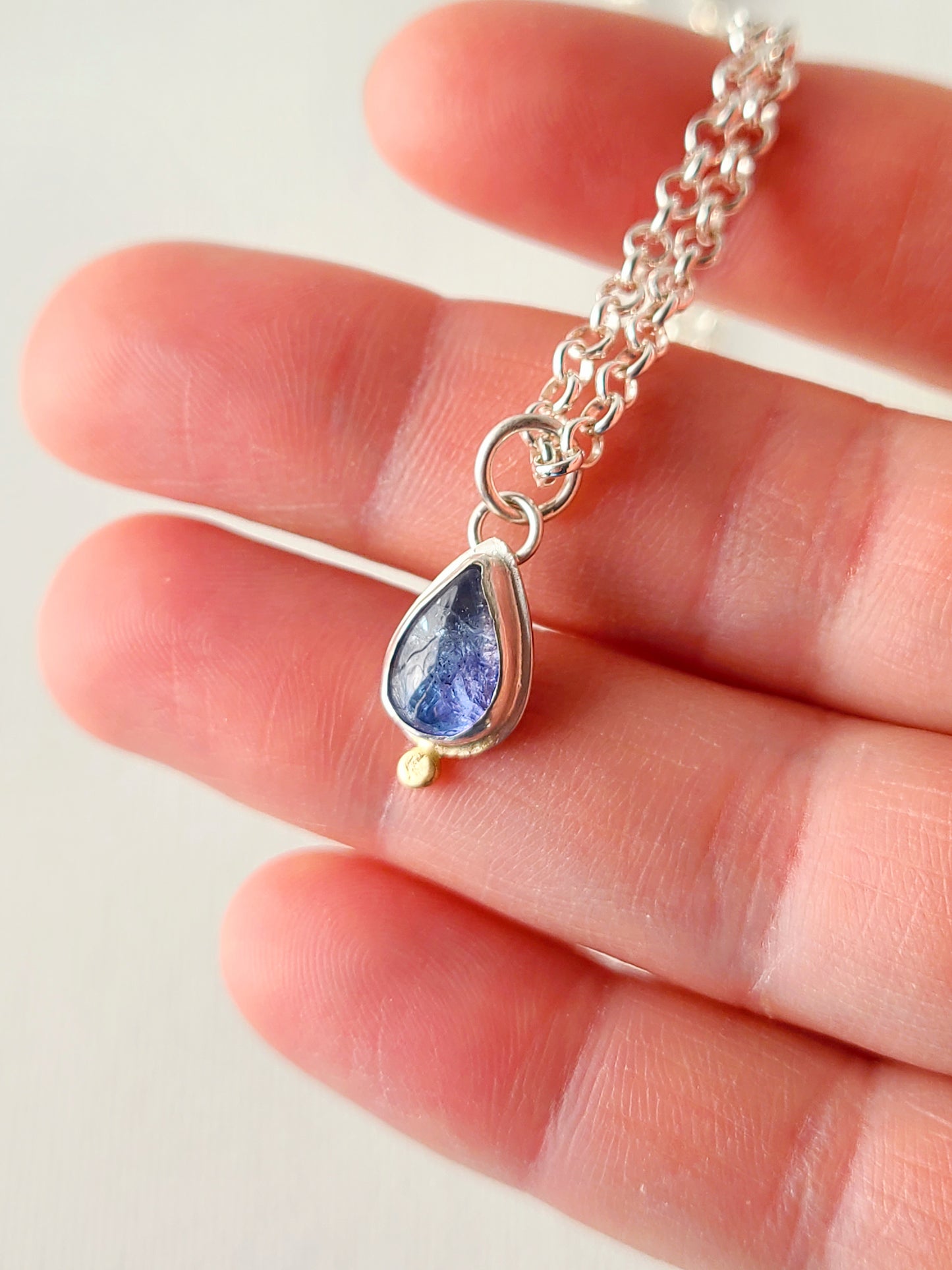Tanzanite teardop necklace-ss/14k