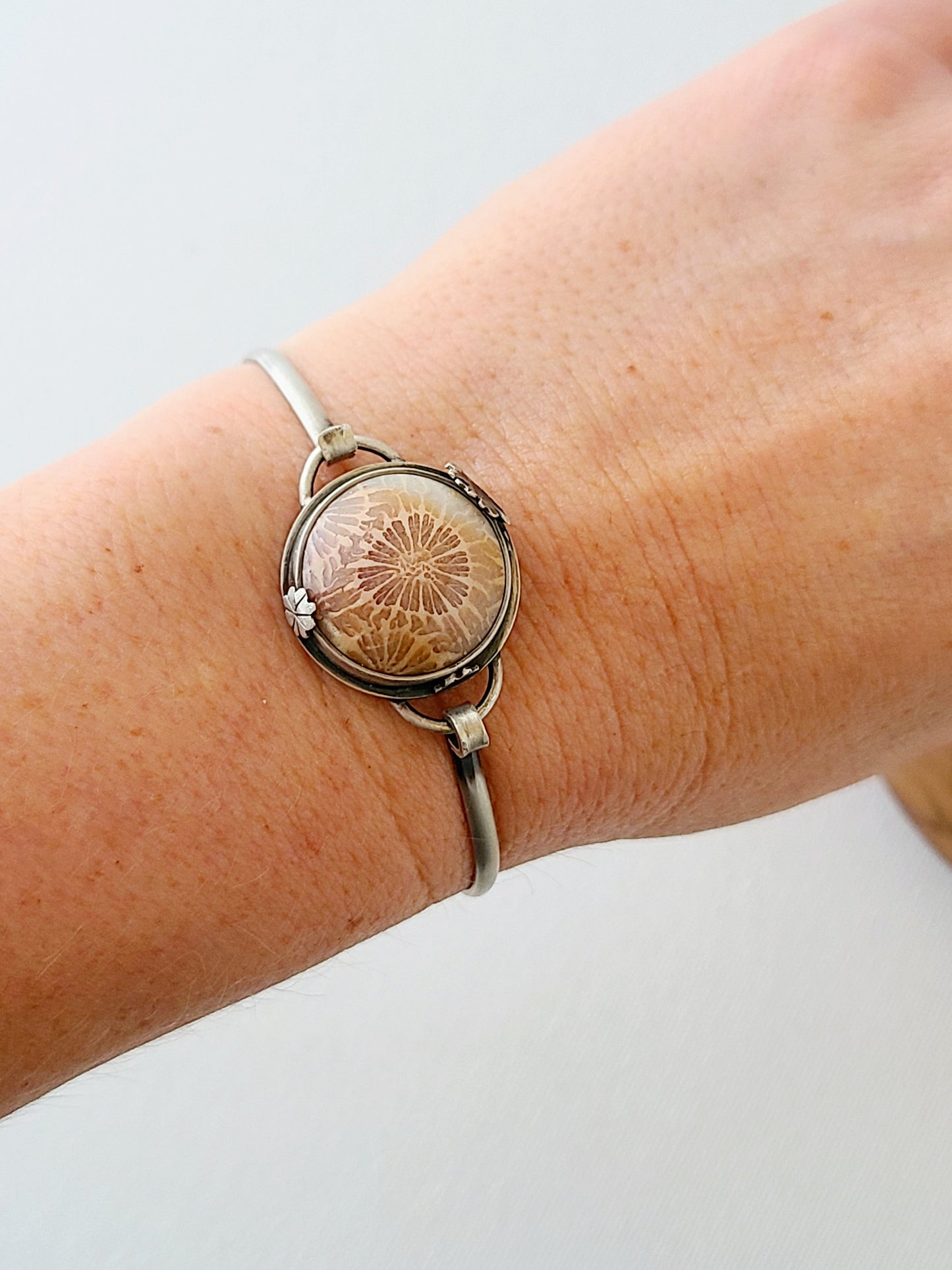 Wild Garden Coral Tension Bracelet