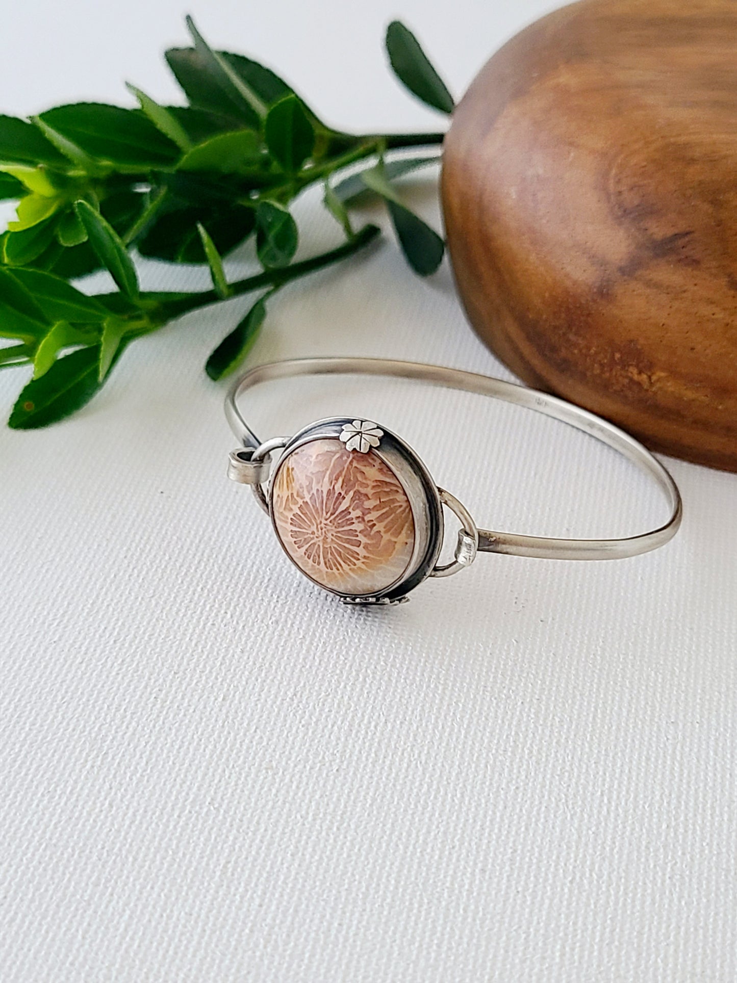 Wild Garden Coral Tension Bracelet