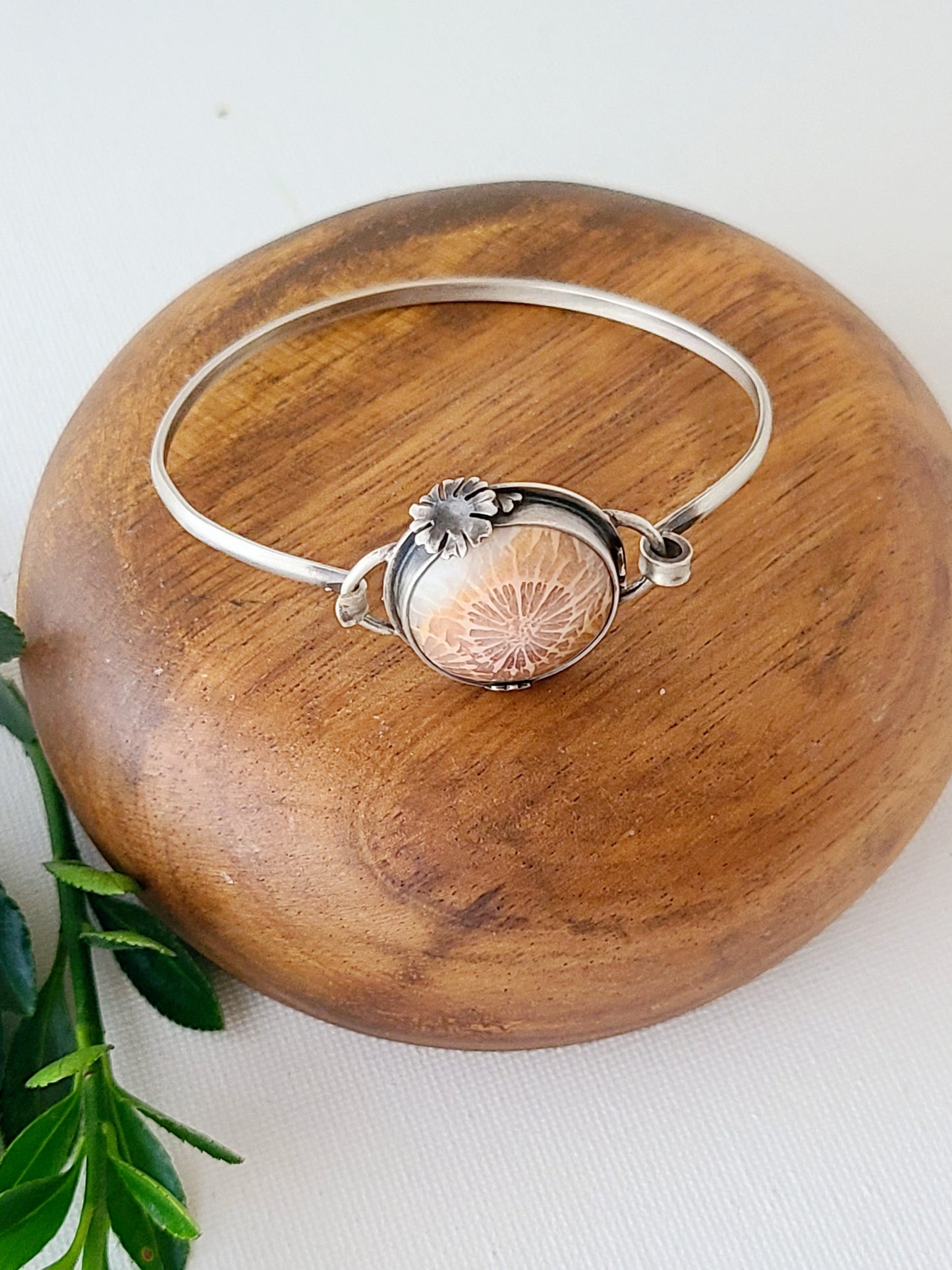 Wild Garden Coral Tension Bracelet
