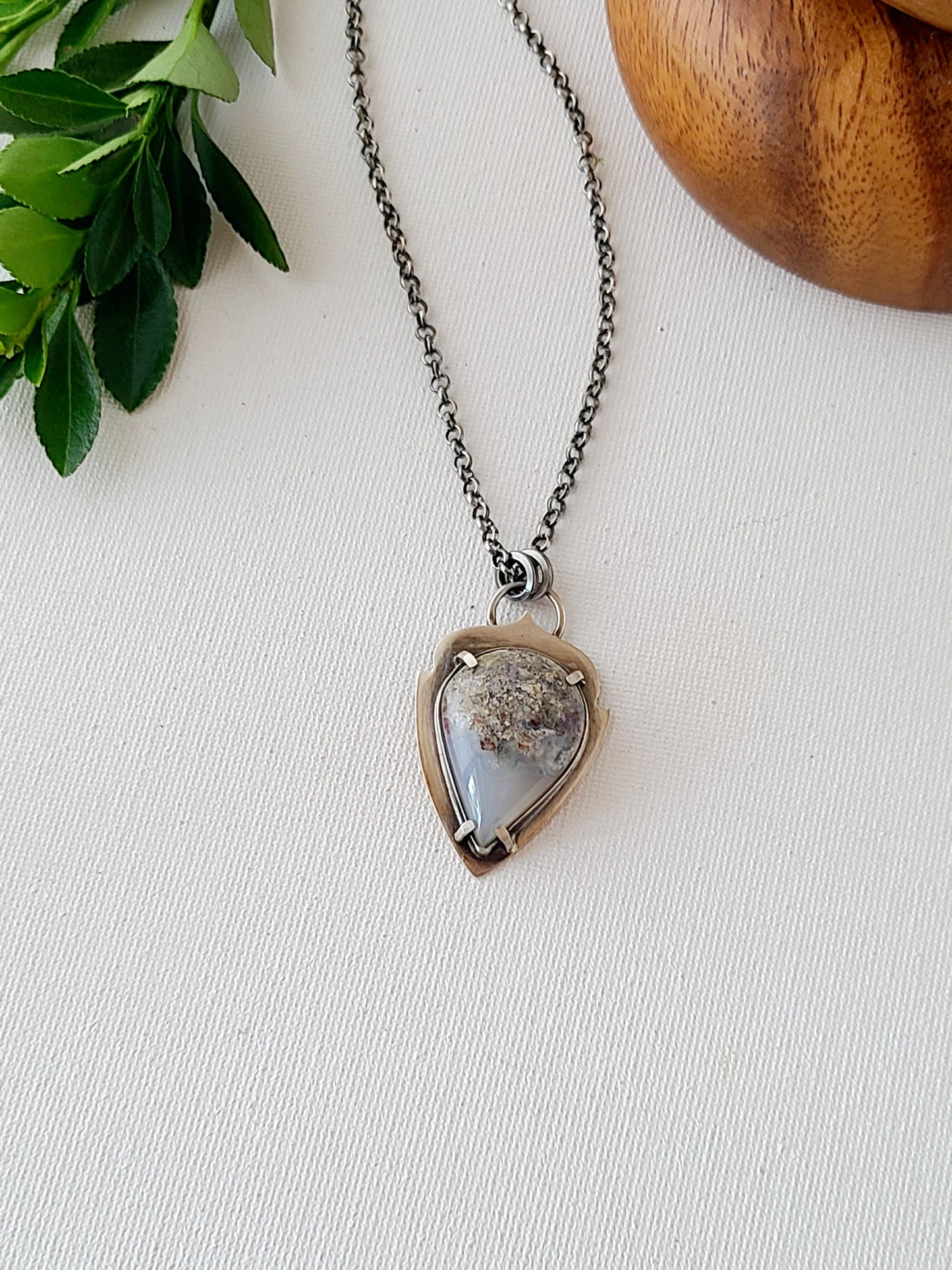 Moss Agate Arrowhead Leaf Pendant