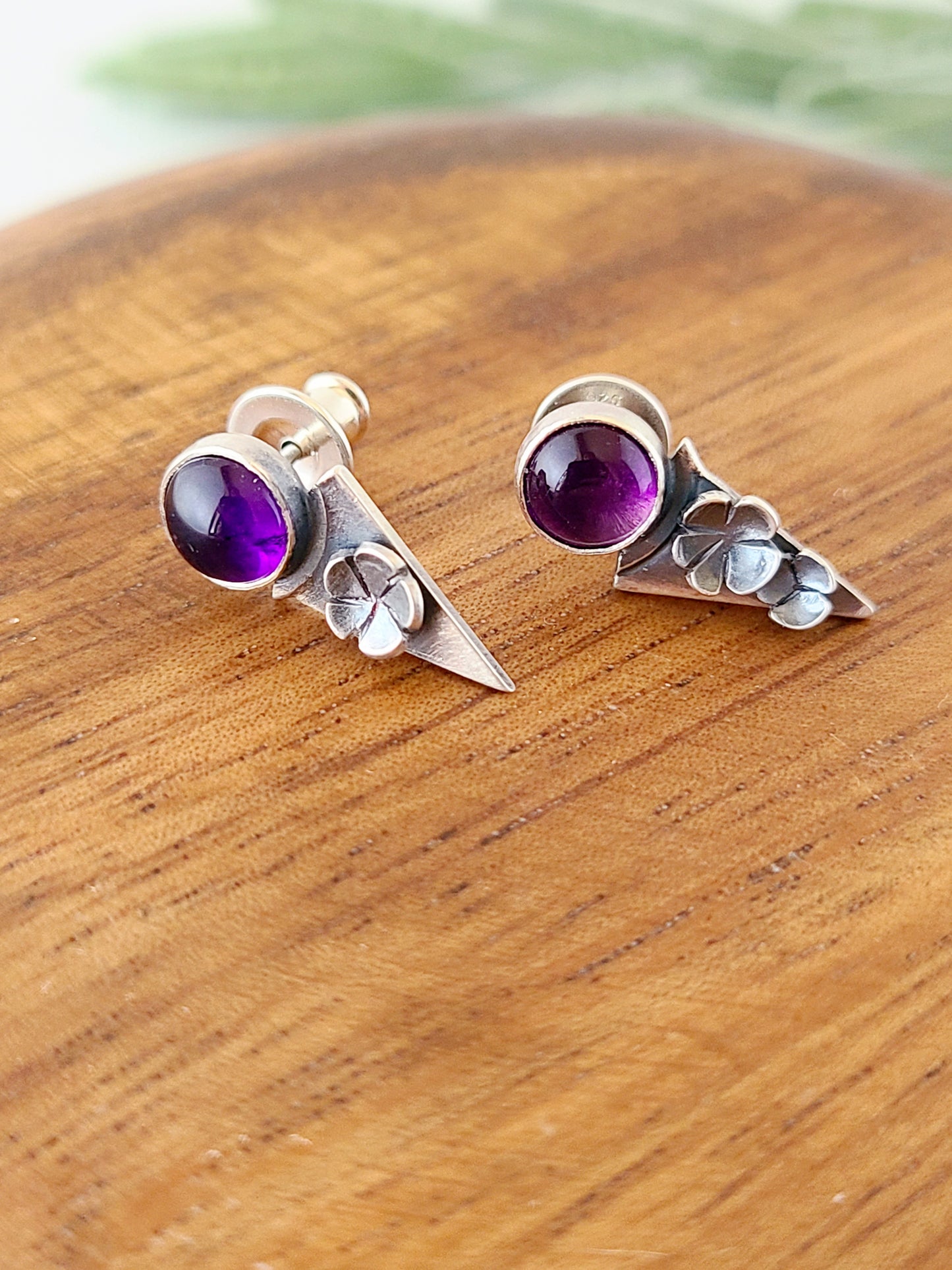 Blossom studs - Amethyst triangles