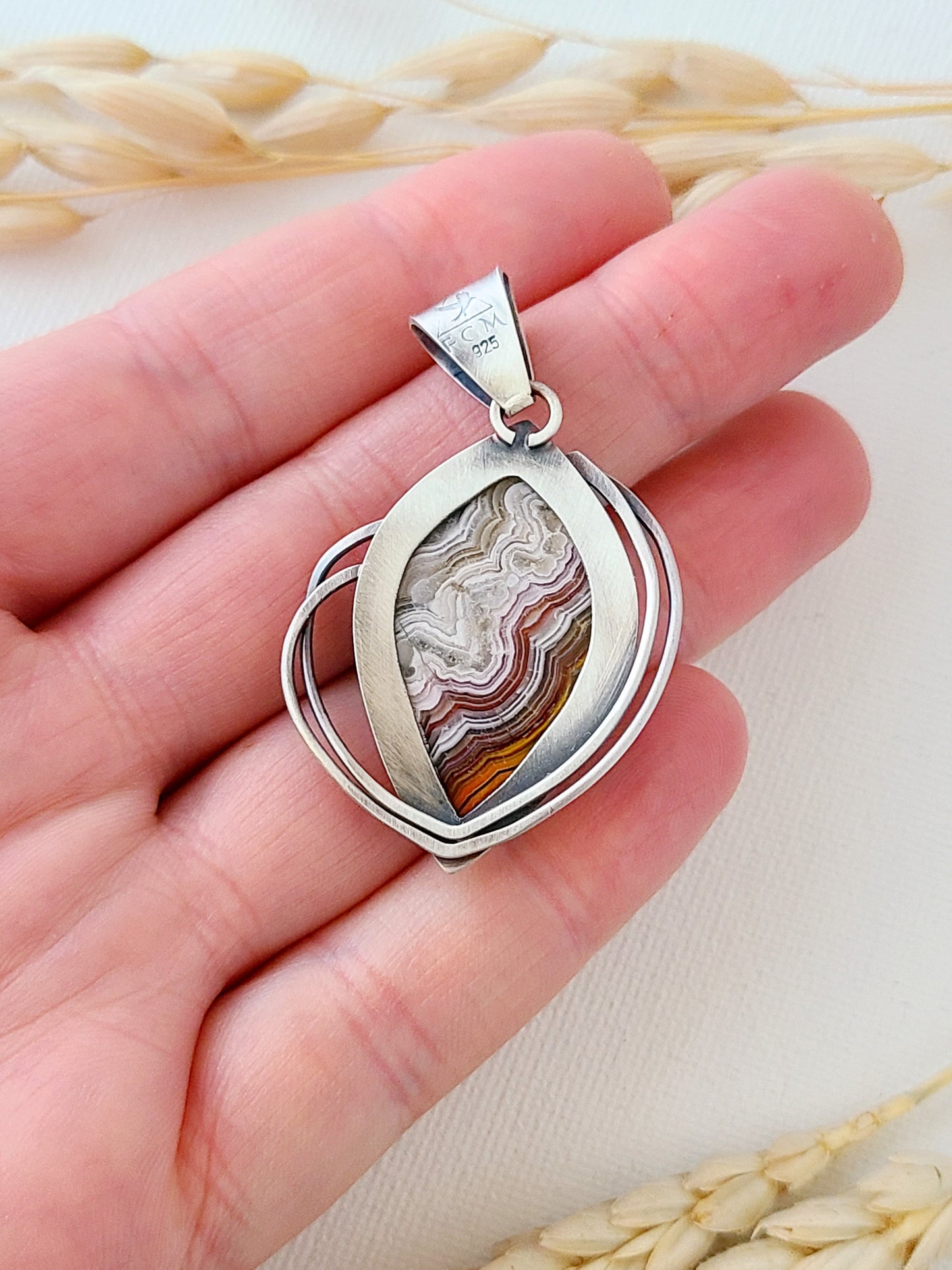 Skipping Stones Pendant: Red and Gray Laguna Lace Agate