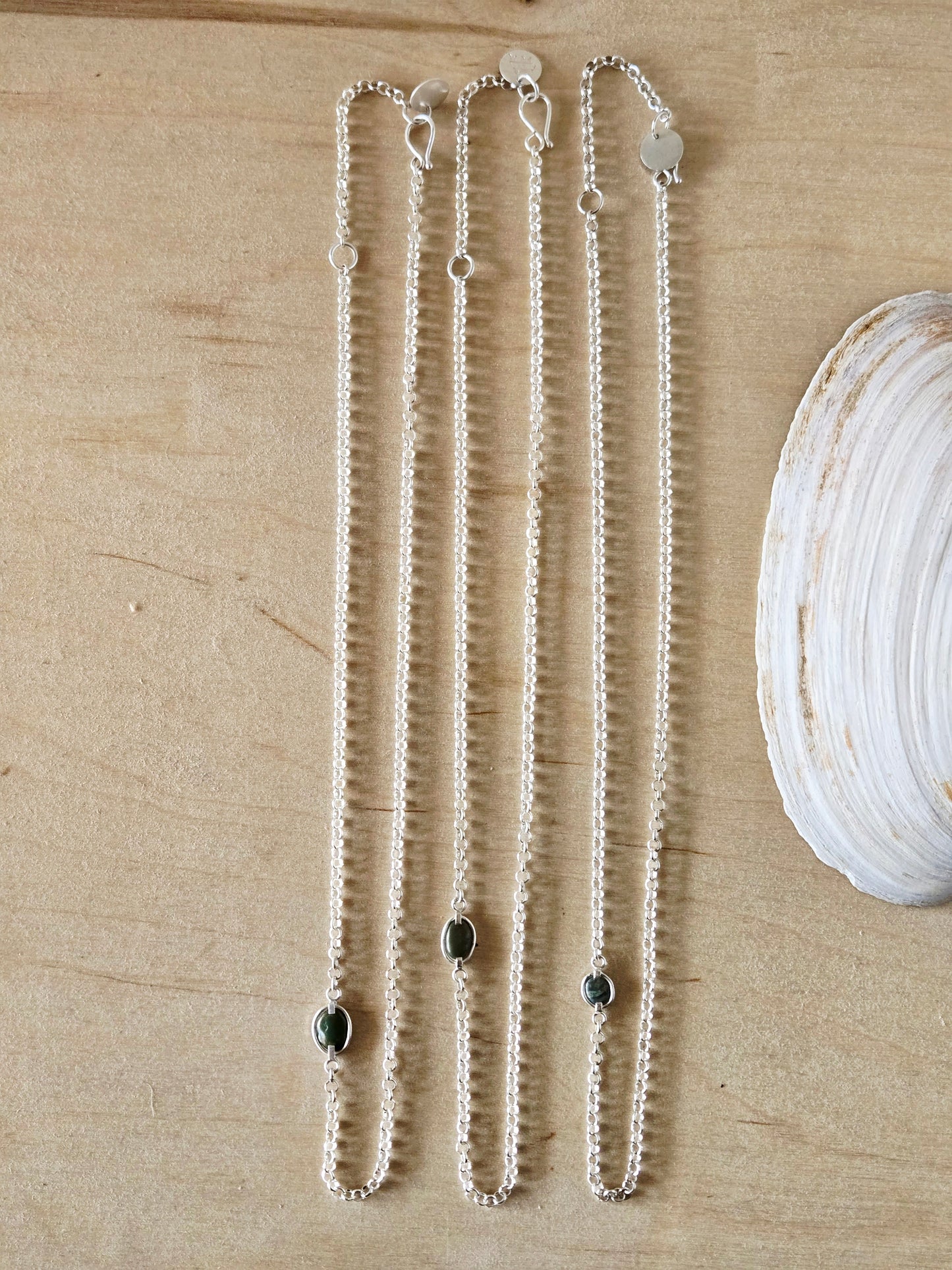 Silver chain with beach stone accent: green/blue