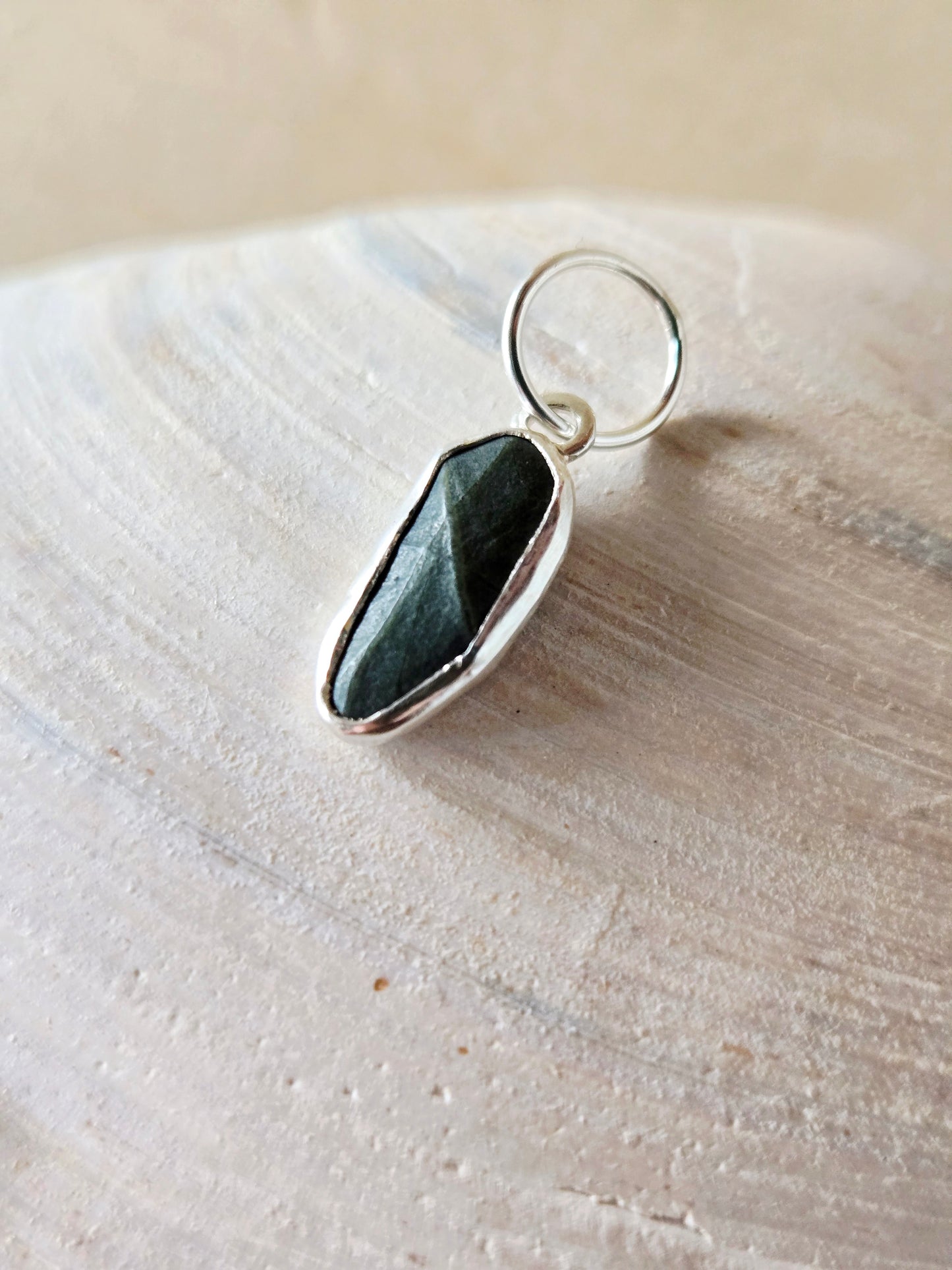 Green Beach Stone Leaf Charm-small