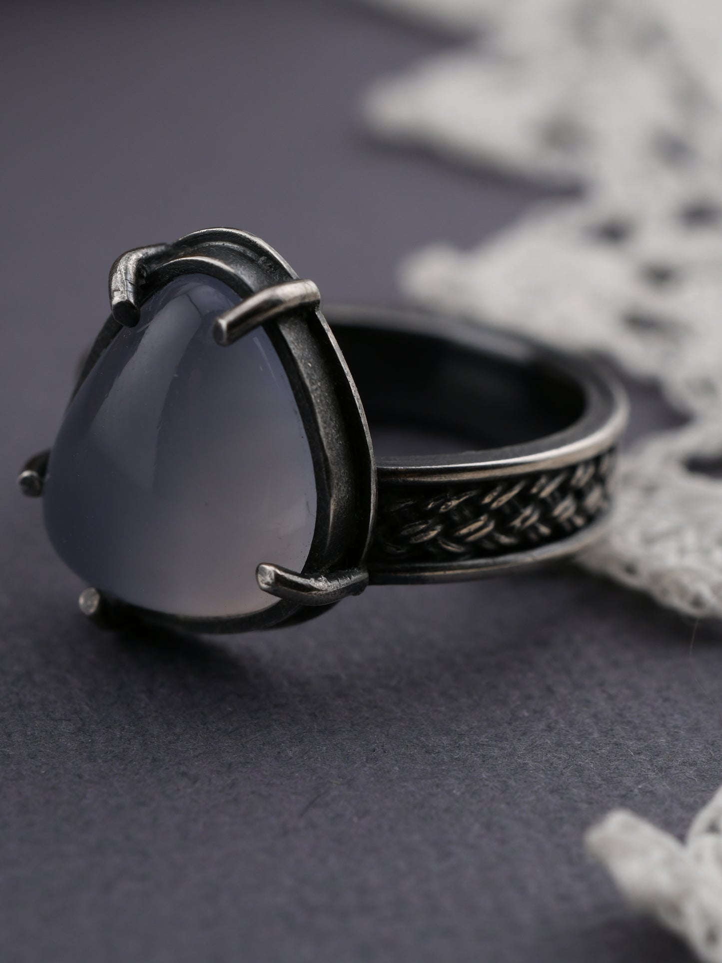 Enlaced Ring: Lavender Chalcedony-size 7.5 US