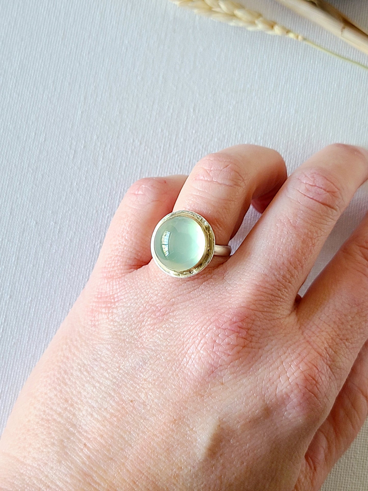 Prehnite high dome round ring-ss/14k size 6.75 US