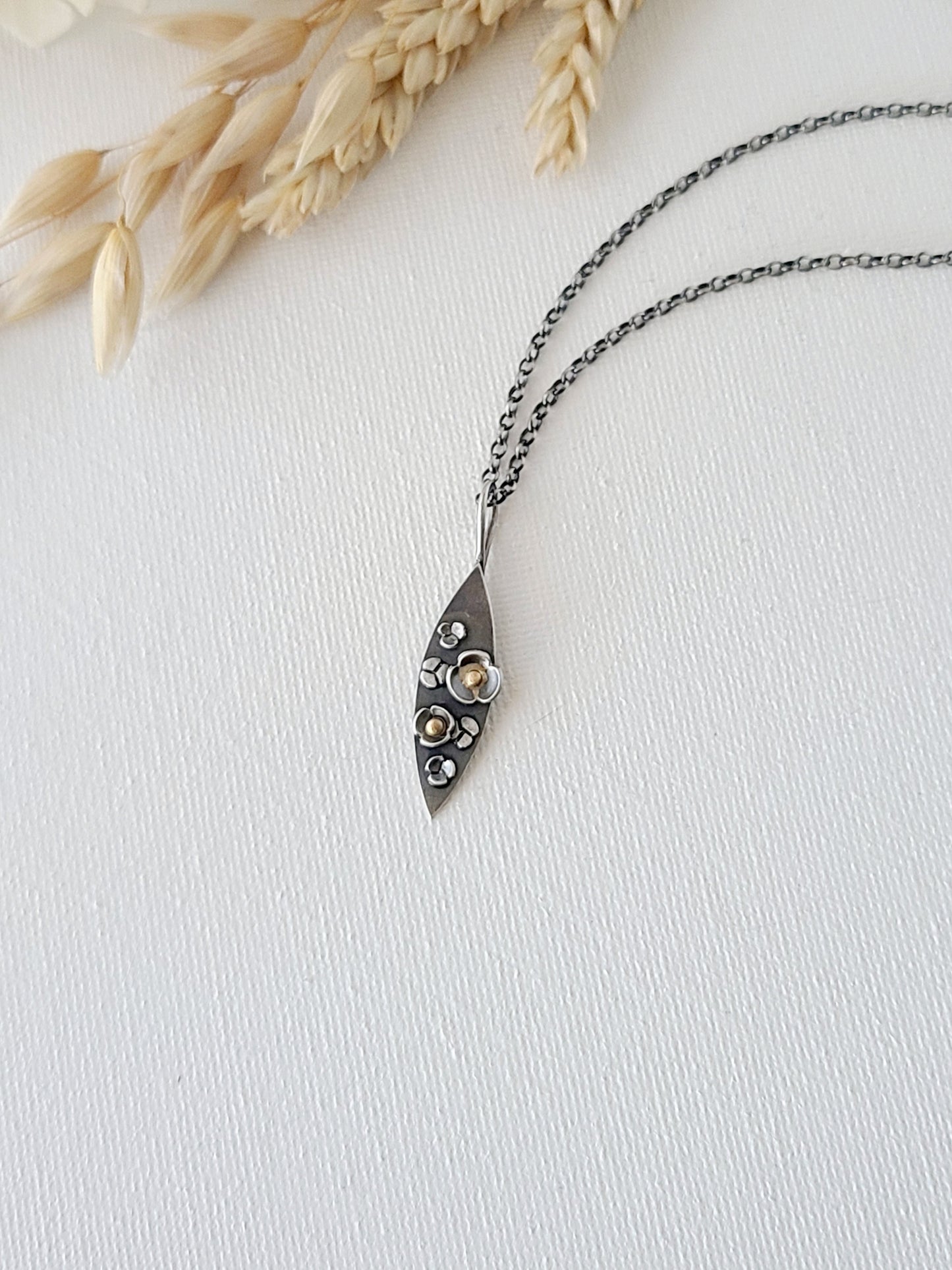 Small Garland necklace-Long marquise