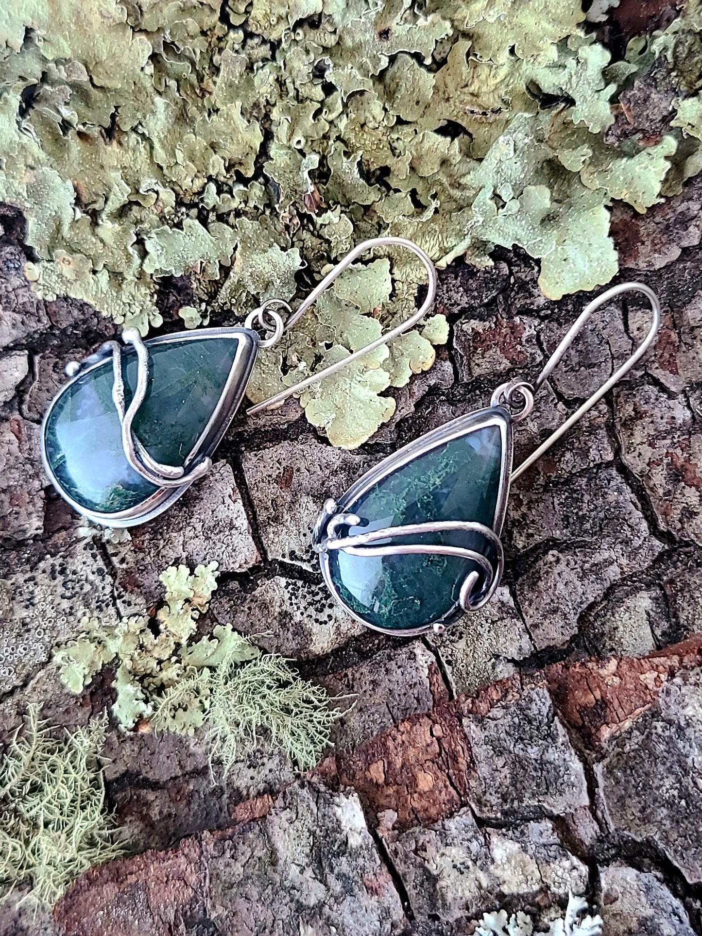 Tangled Bryophyte Earrings with Moss Agate