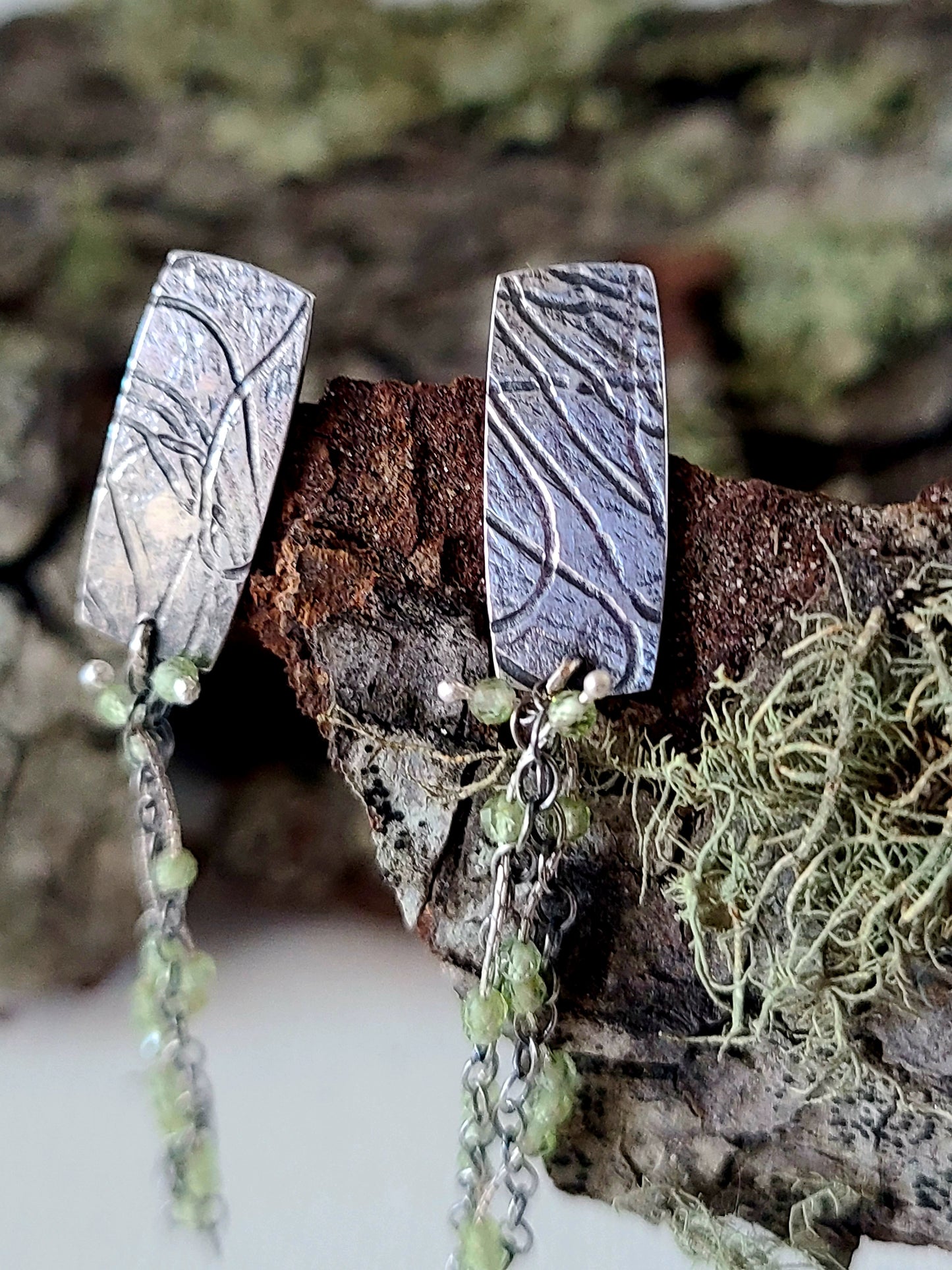 Epiphyte Studs with Peridot: Textured Rectangles