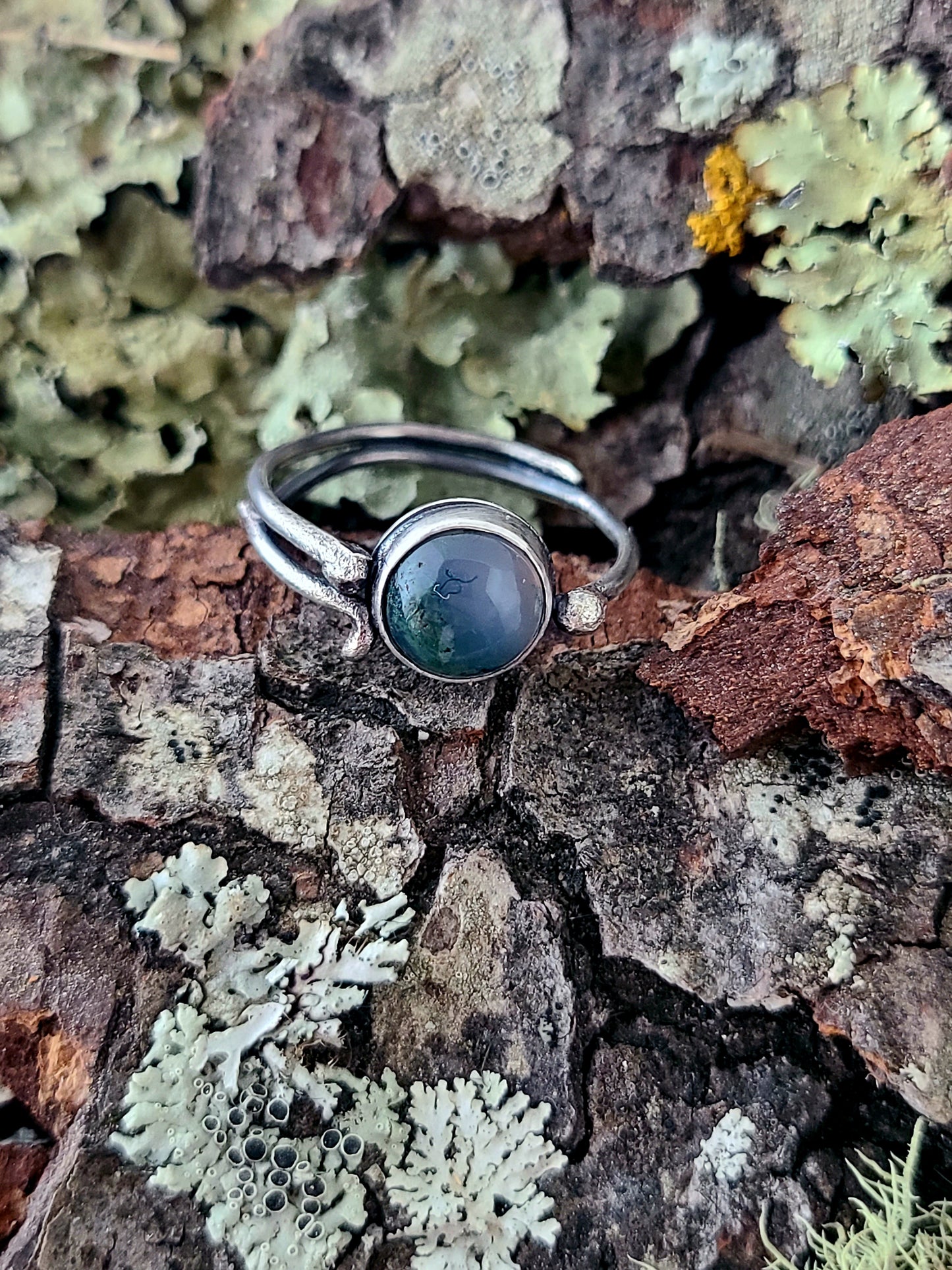 Tendril ring #2: Moss Agate-size 8.5 US