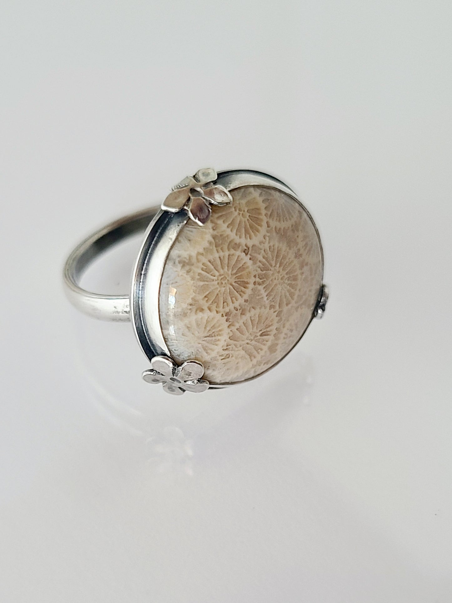 Bouquet ring #18: Round Fossilized Coral-size 8.75 US