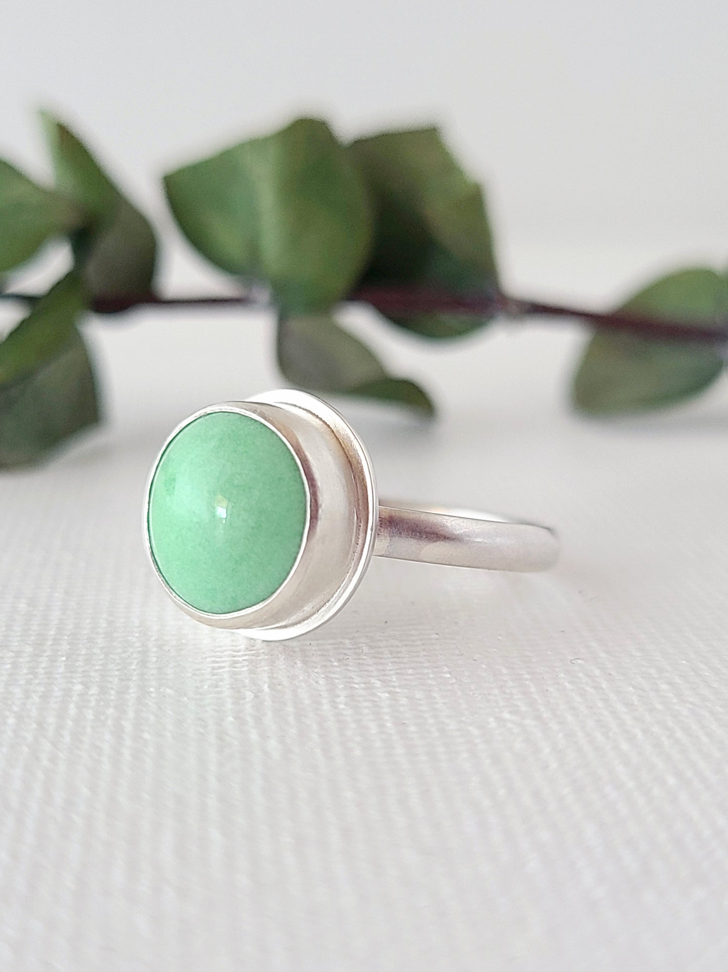 Linne Ring #5 with Variscite-size 7.5 US