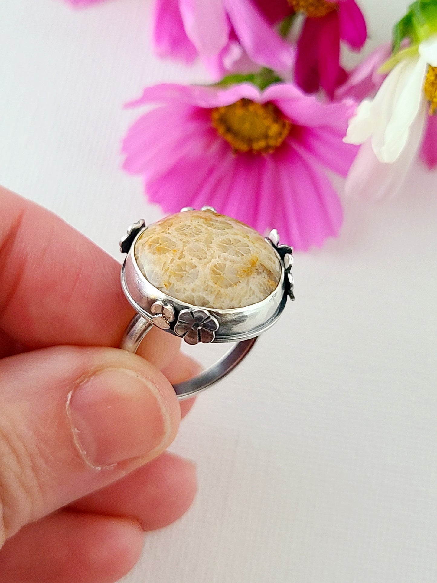 Bouquet ring #17: Round Fossilized Coral-size 8.75 US