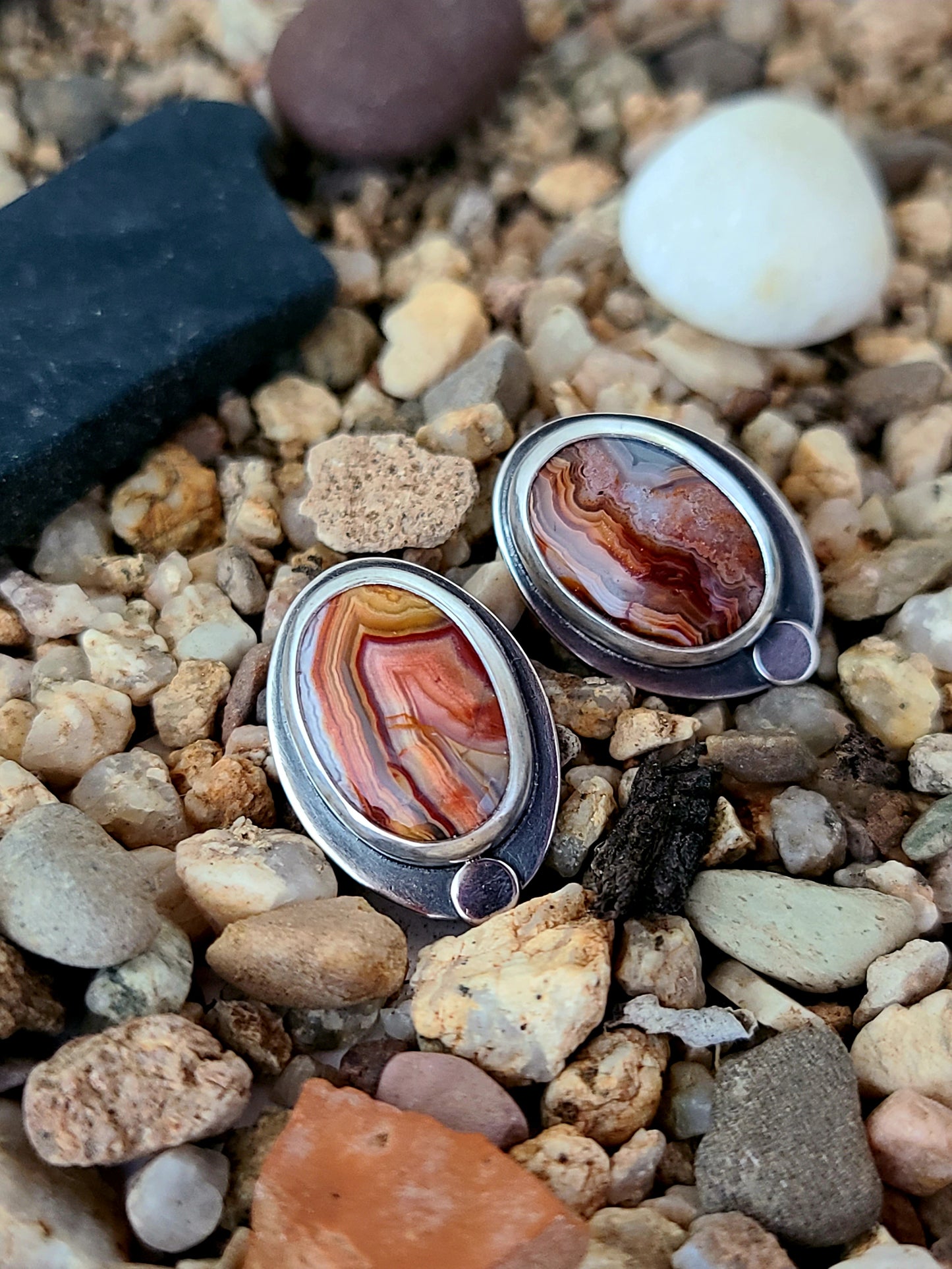 Skipping Stones Oval Agate Studs-Orange & Red