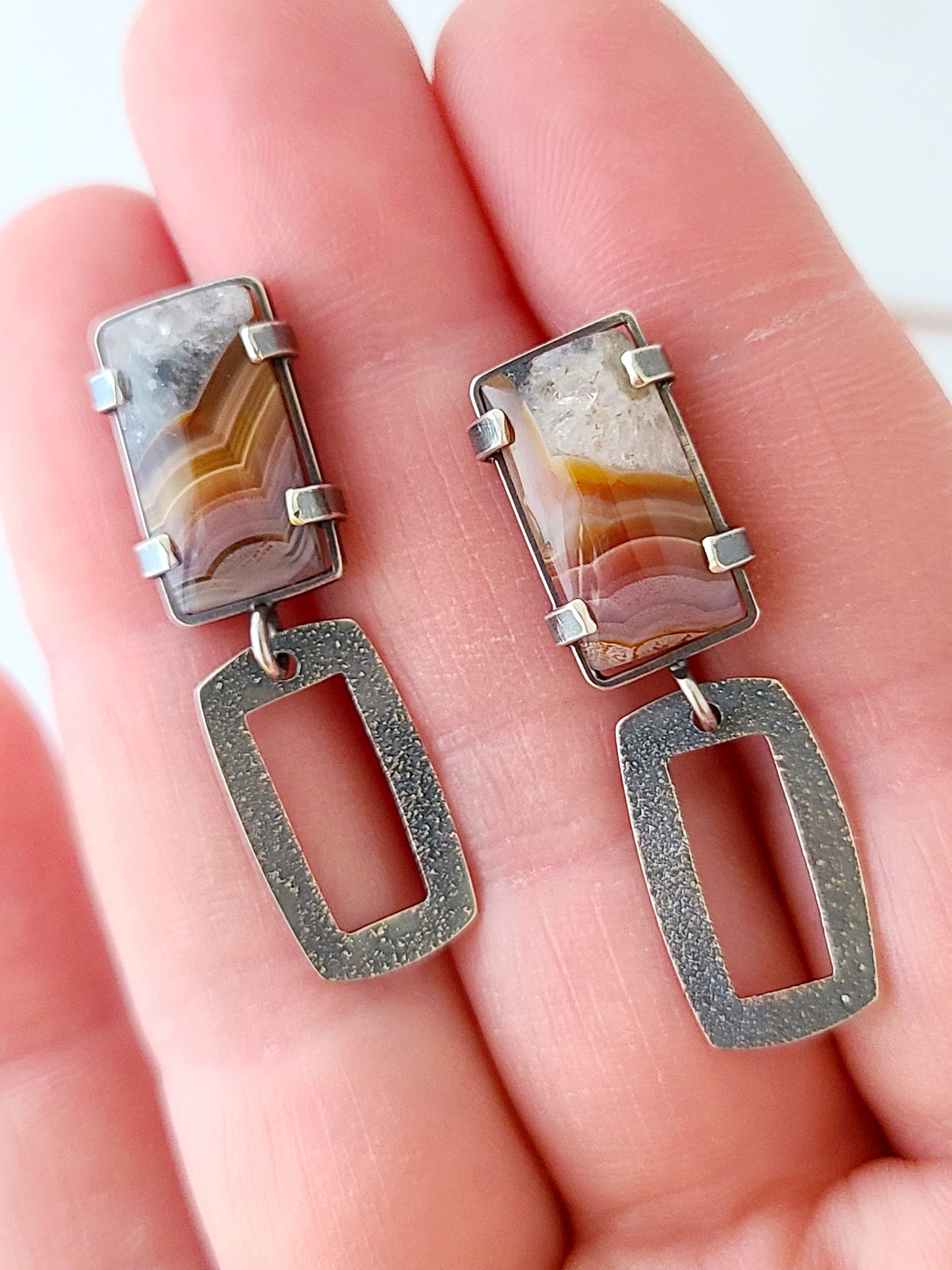 Ocaso Stud Earrings-Small Rectangle Laguna Lace Agate