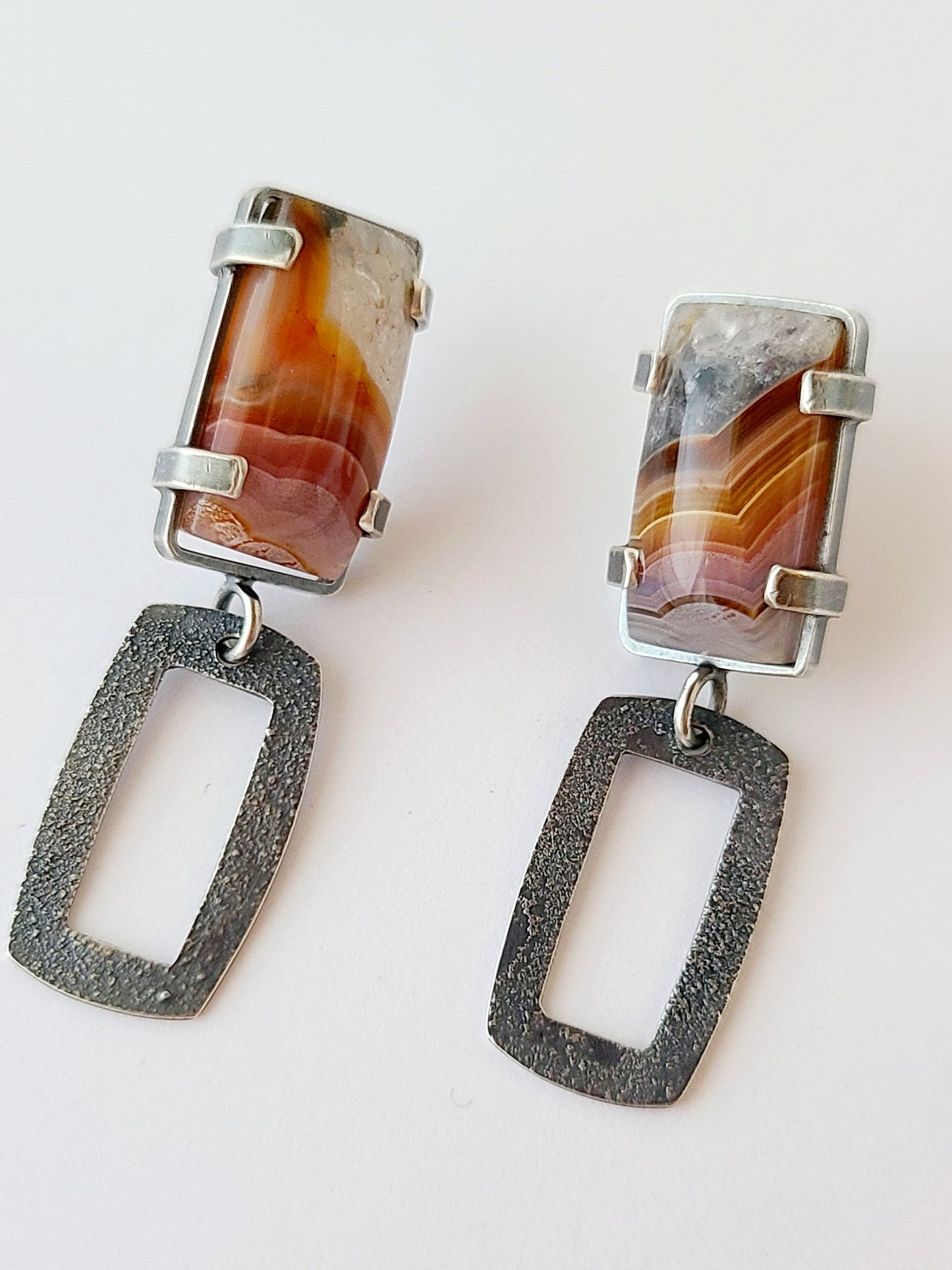 Ocaso Stud Earrings-Small Rectangle Laguna Lace Agate