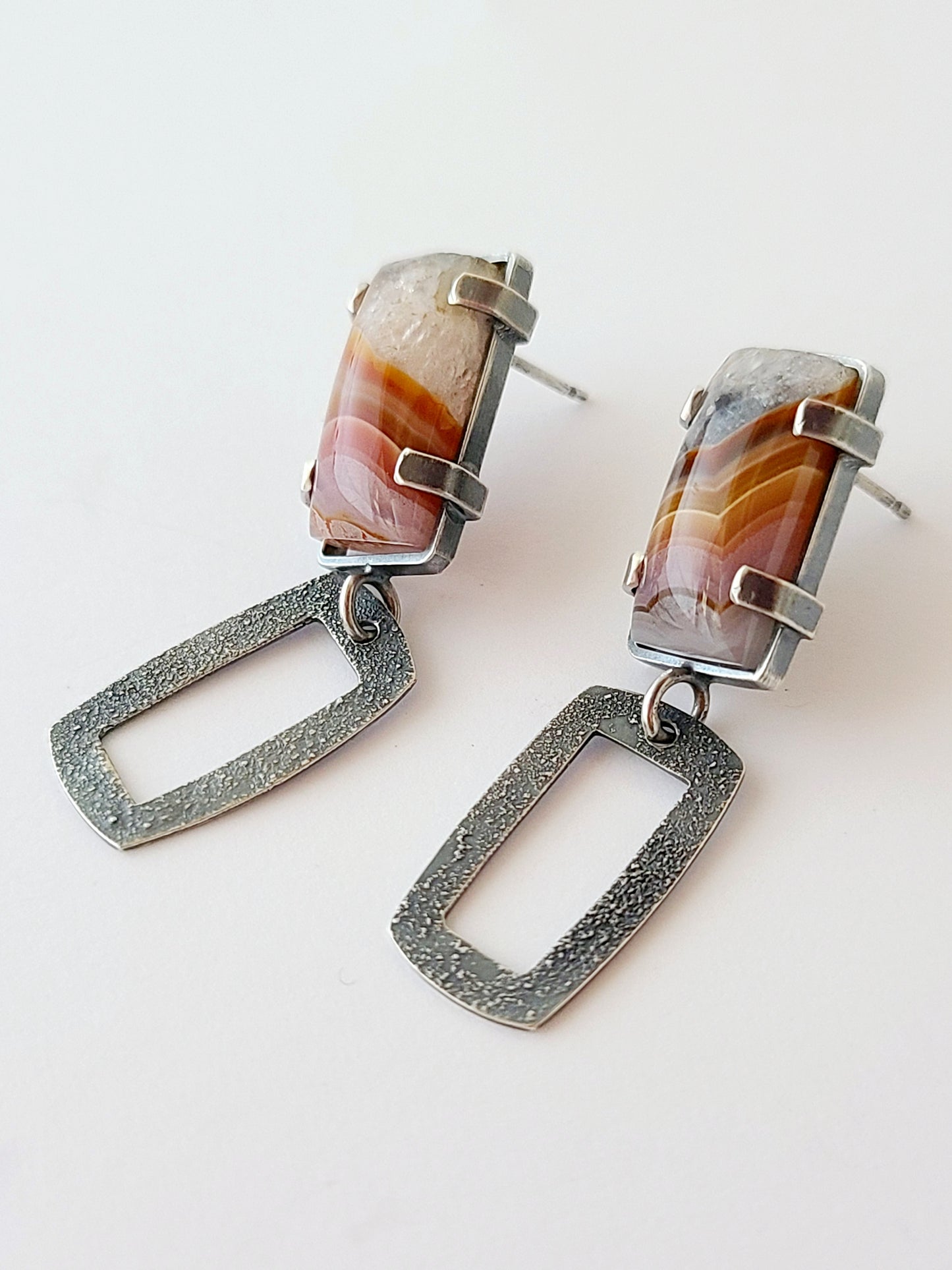 Ocaso Stud Earrings-Small Rectangle Laguna Lace Agate