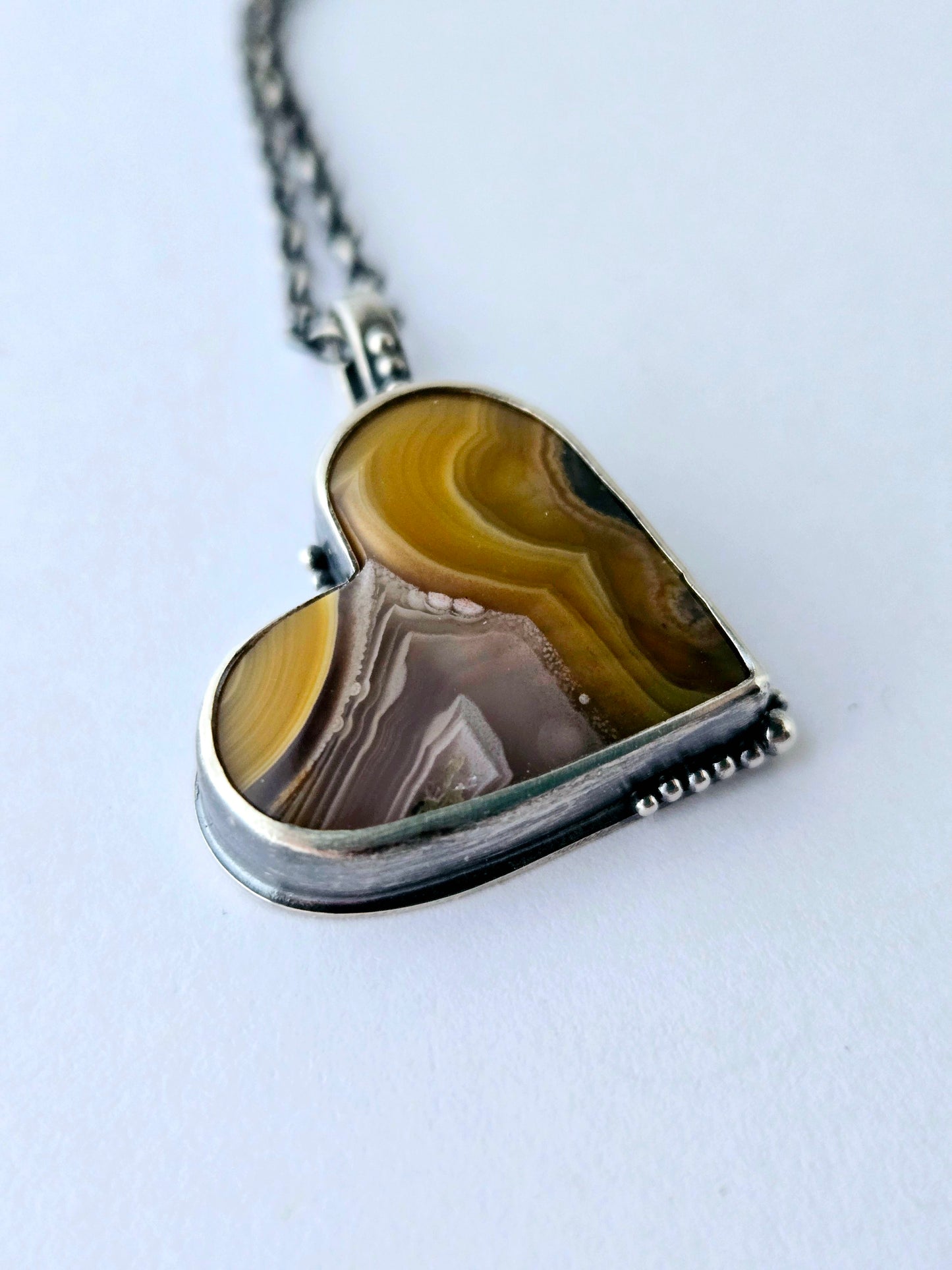 Agua Nueva Agate Heart Pendant