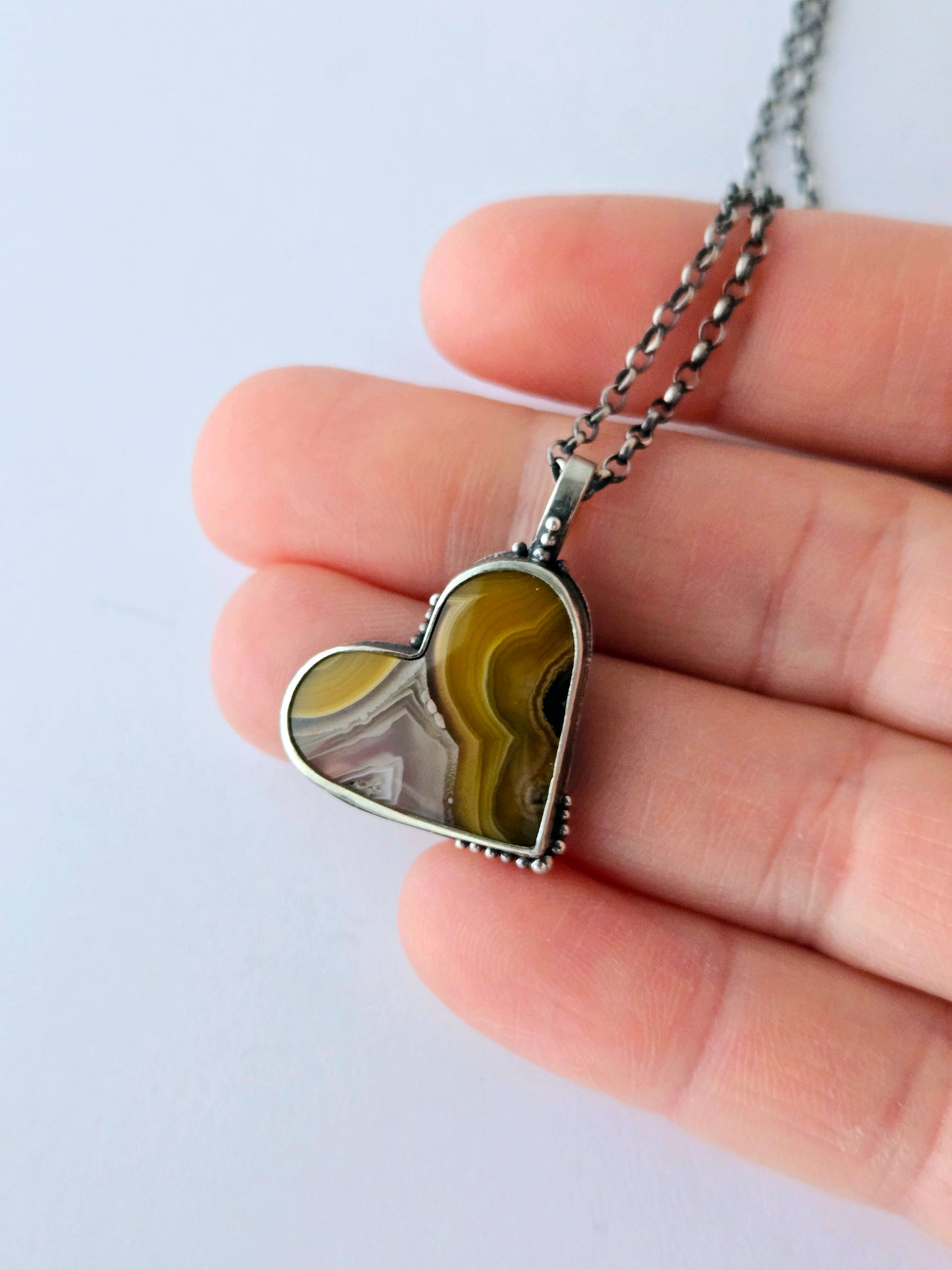 Agua Nueva Agate Heart Pendant