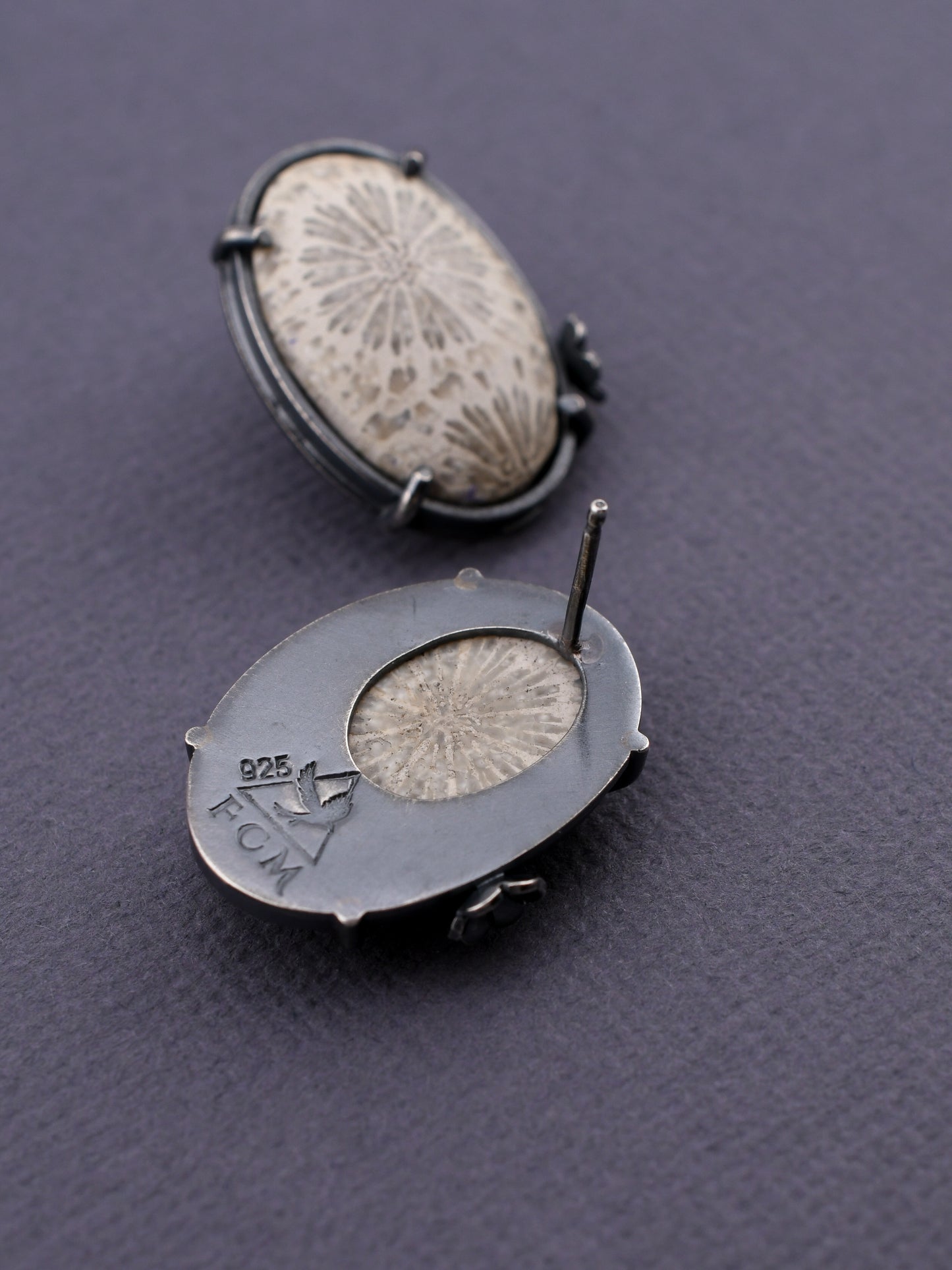 Flourish Stud Earrings-White & Gray Ovals