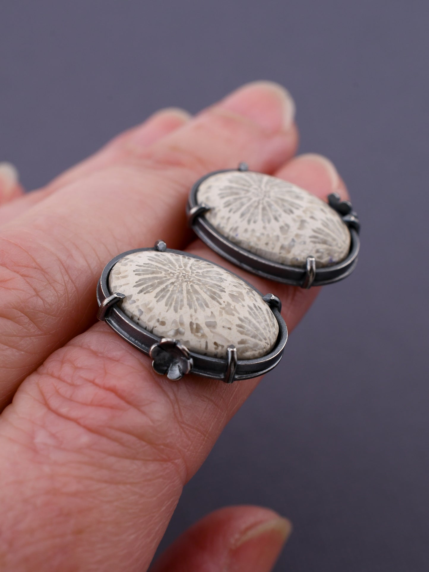 Flourish Stud Earrings-White & Gray Ovals