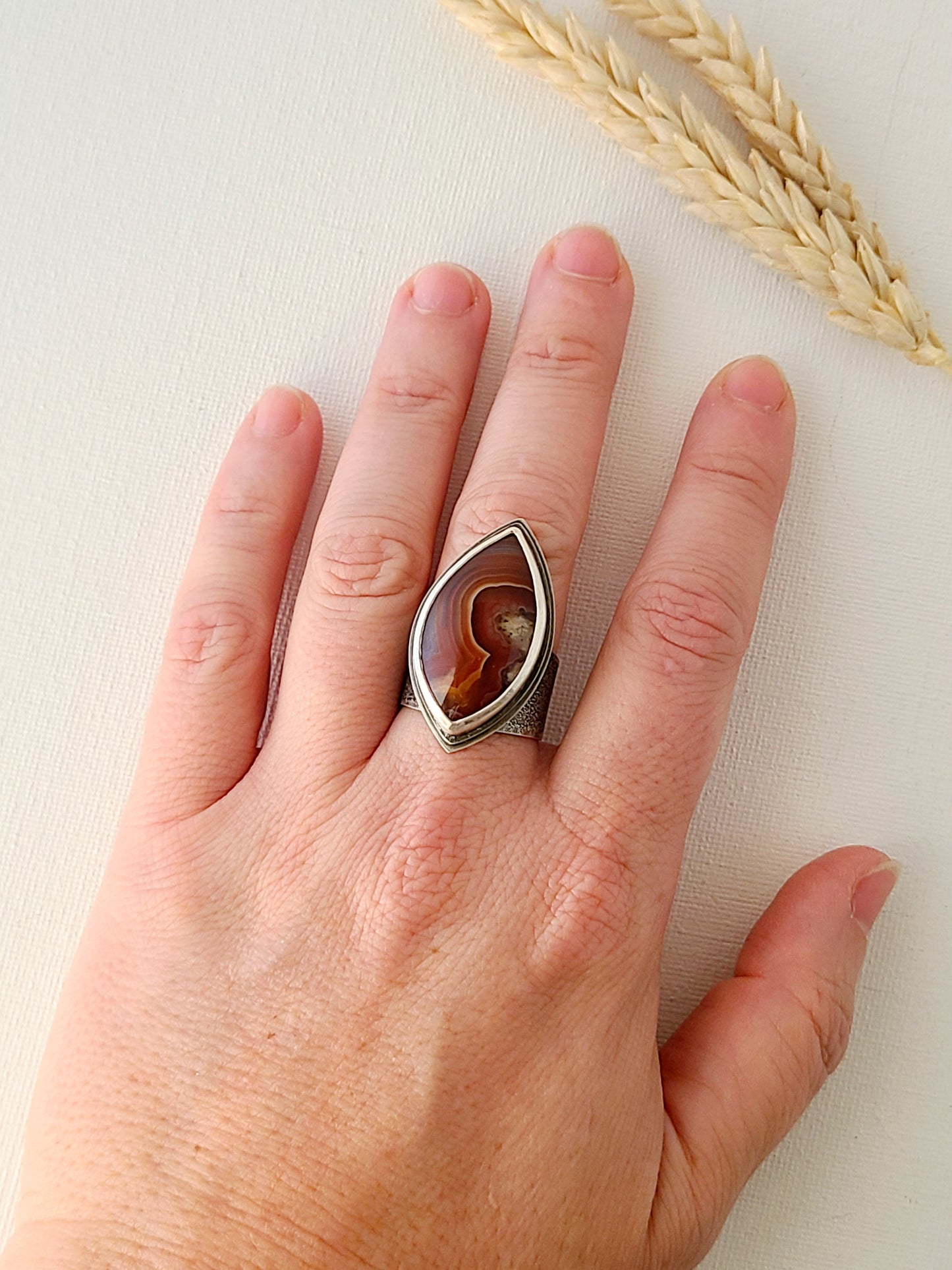 Canyon ring with Laguna Lace agate-size 9 US