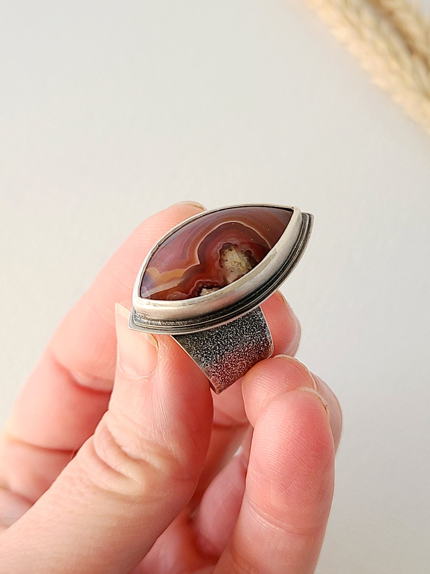 Canyon ring with Laguna Lace agate-size 9 US